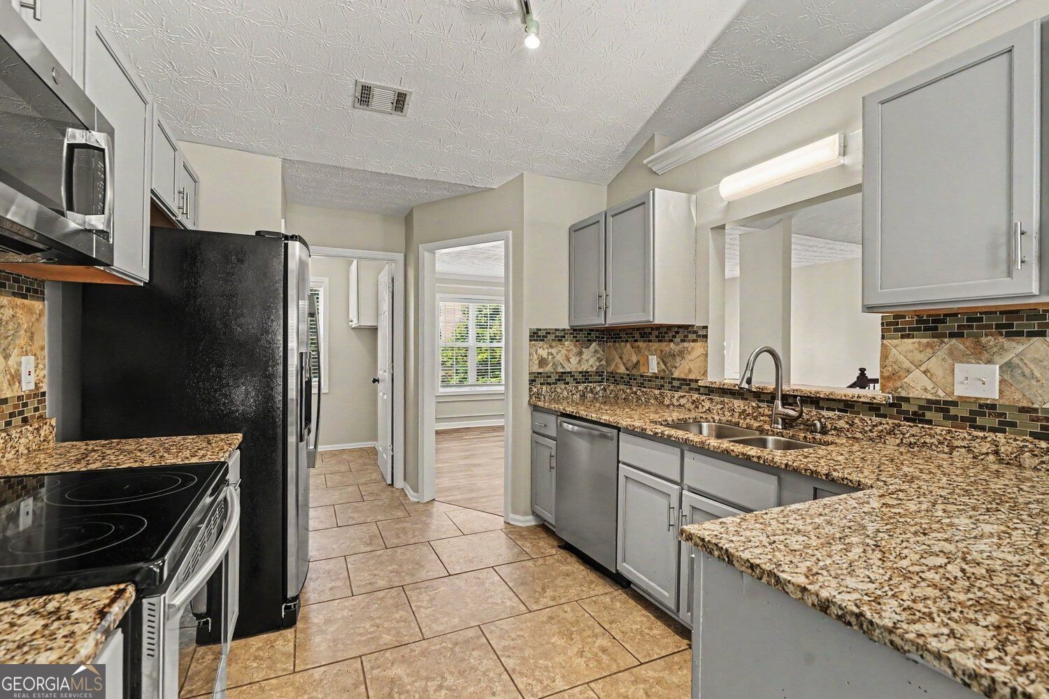 524 Martin Forest Lane Se Property Photo 18