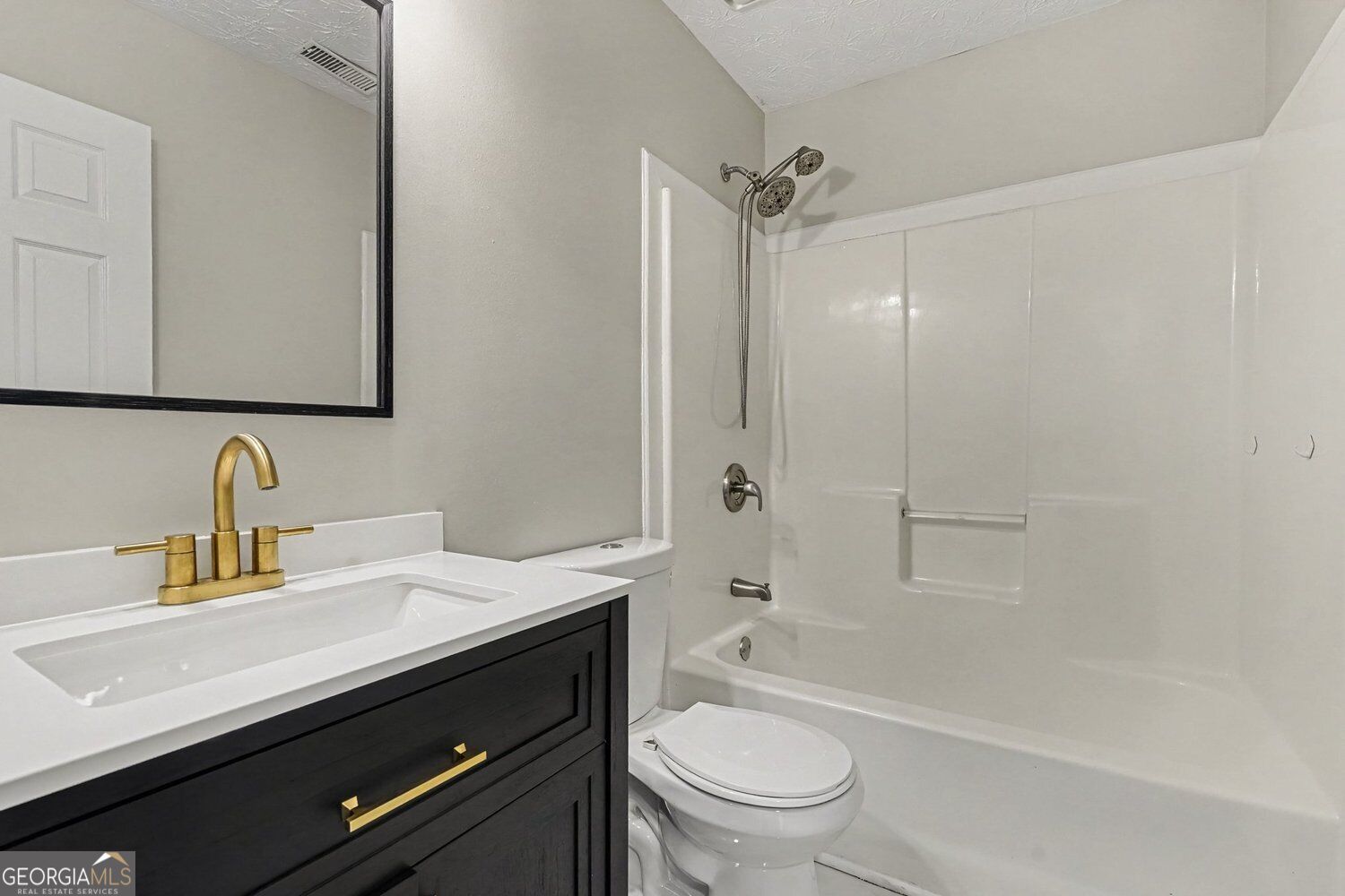 524 Martin Forest Lane Se Property Photo 28