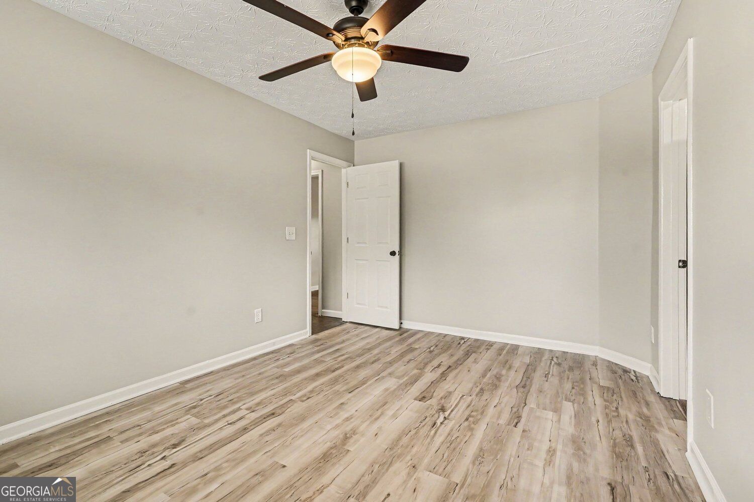 524 Martin Forest Lane Se Property Photo 36