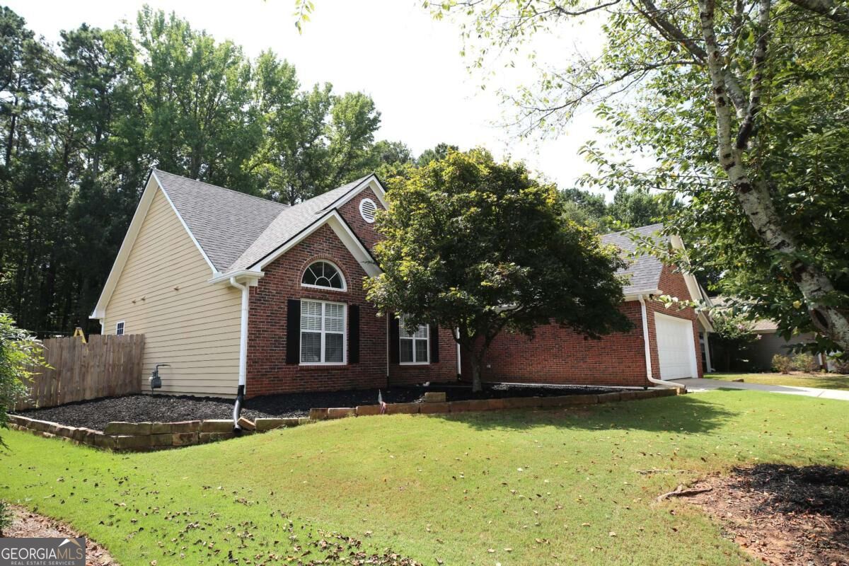 3458 English Oaks Drive Nw Property Photo 3