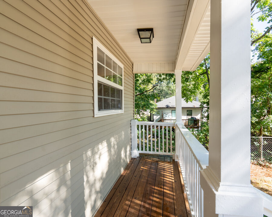 819 Gaston Property Photo 4