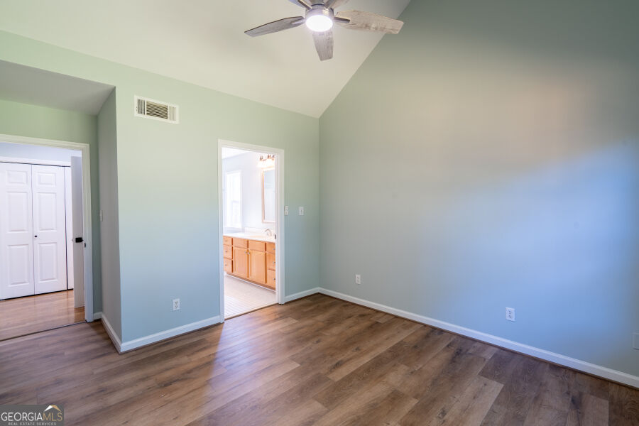 819 Gaston Property Photo 11