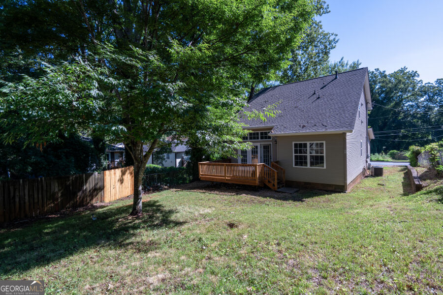 819 Gaston Property Photo 24