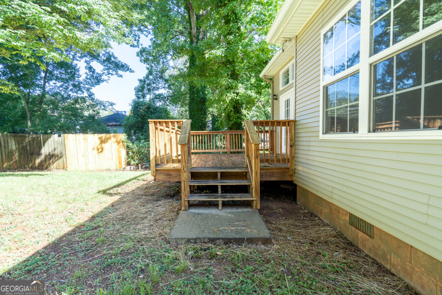 819 Gaston Property Photo 35