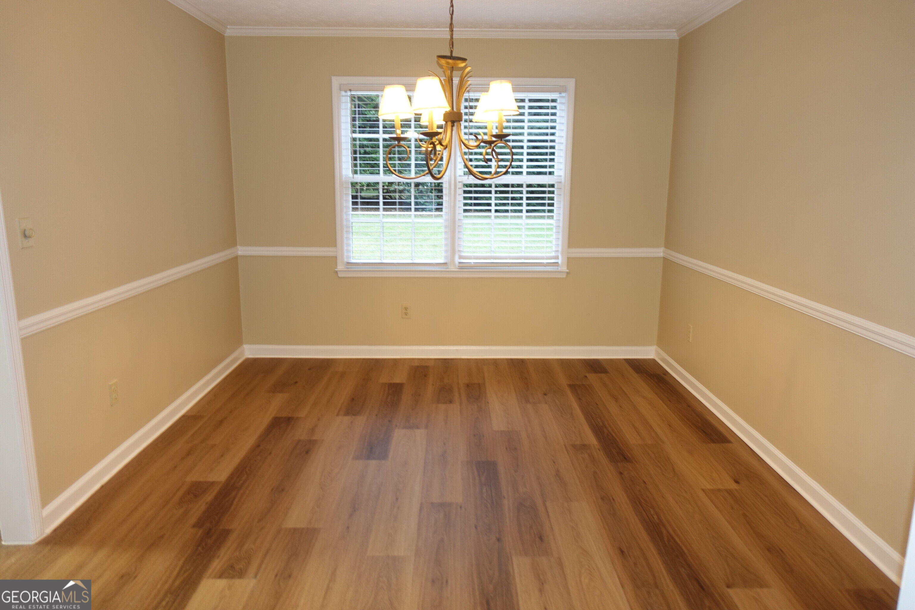 103 Cherry Hollow Property Photo 3