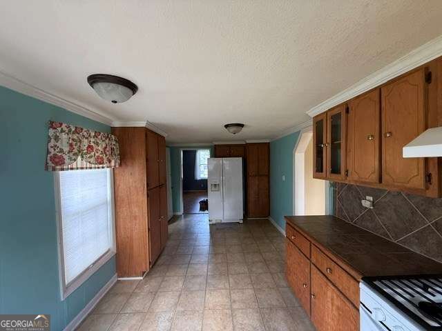 311 Old Mail Road Property Photo 5