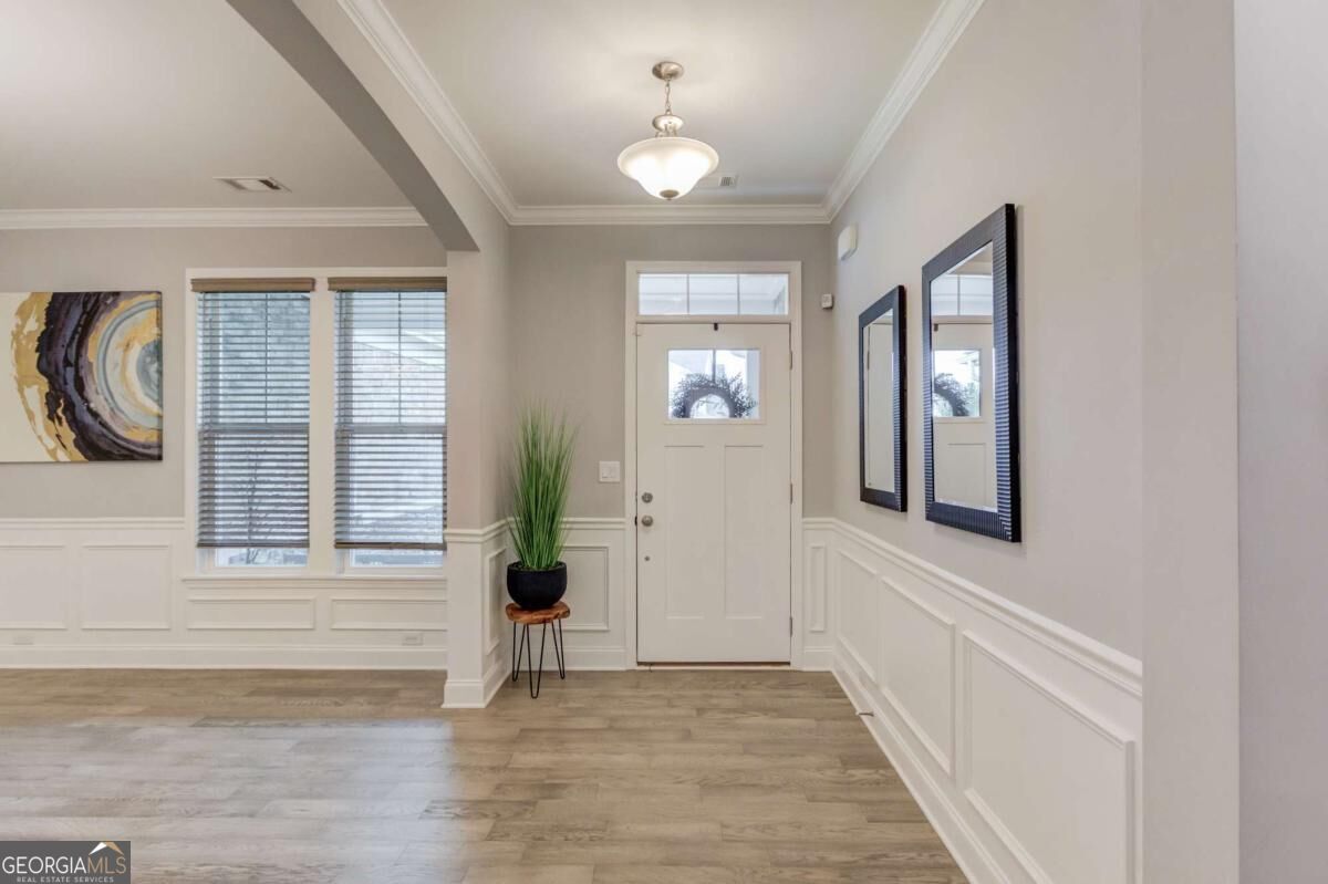 464 Michigan Circle Property Photo 10