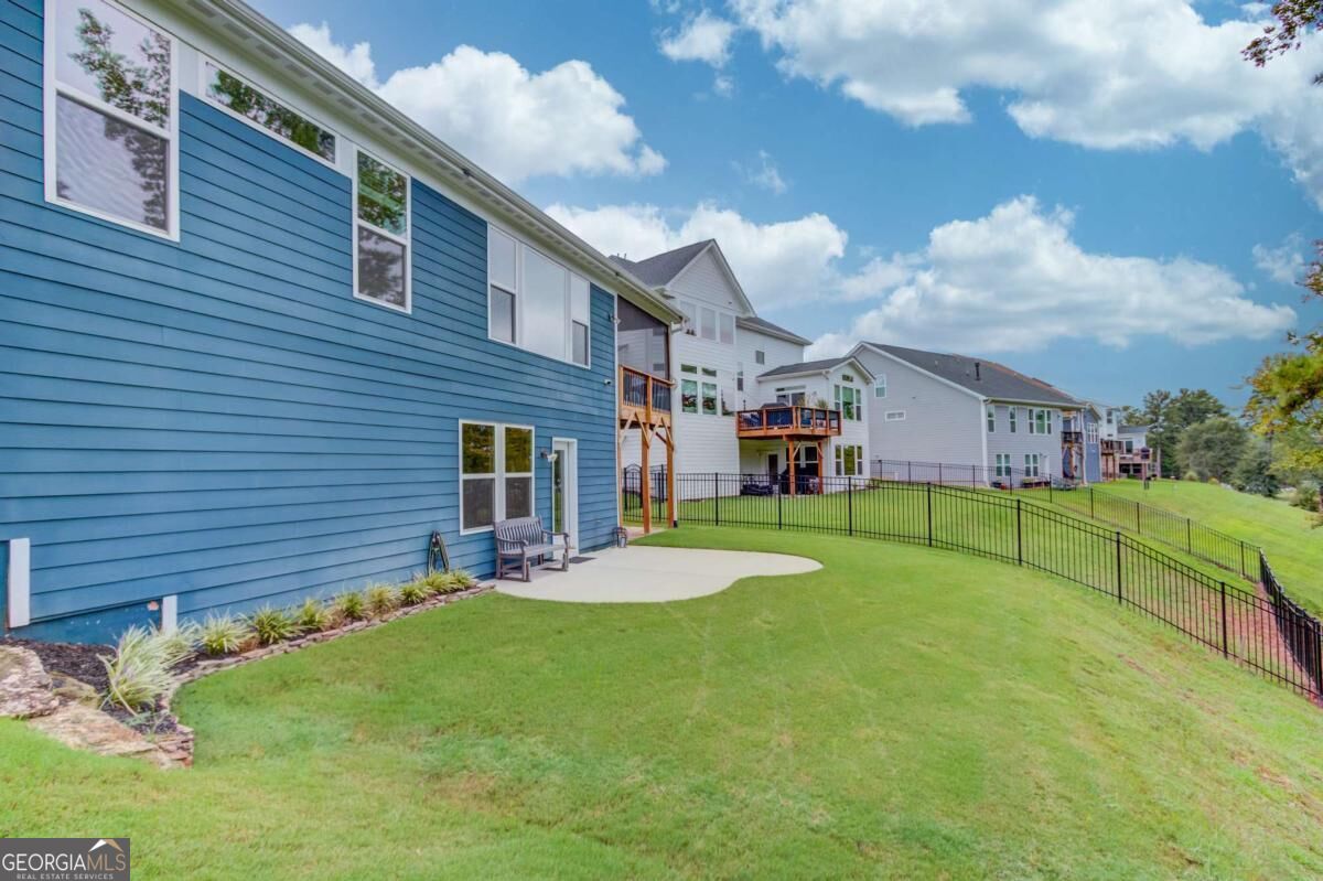 464 Michigan Circle Property Photo 44