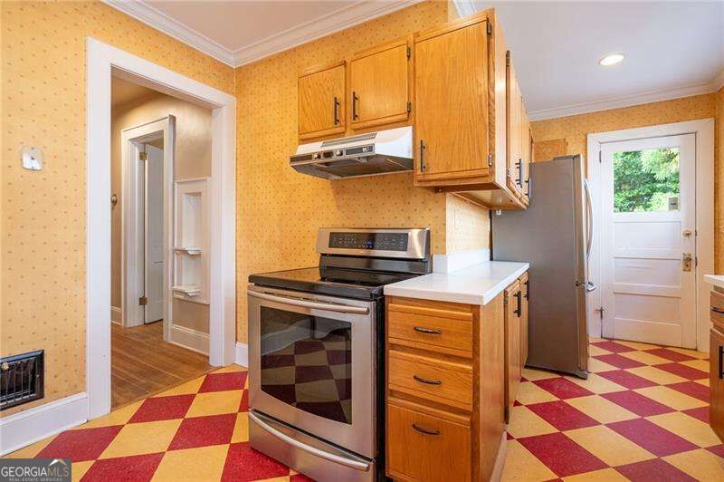 1119 University Drive Ne Property Photo 12