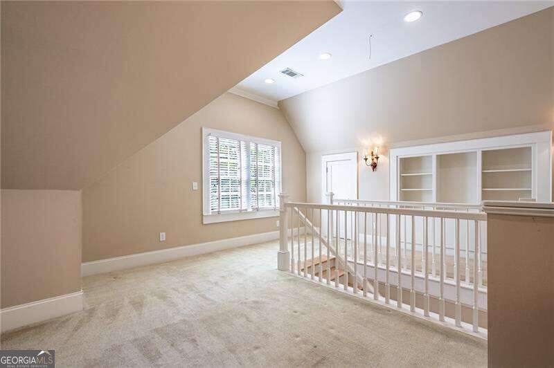 1119 University Drive Ne Property Photo 24