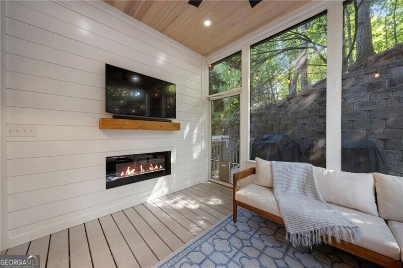 1677 Duncan Drive Nw Property Photo 26