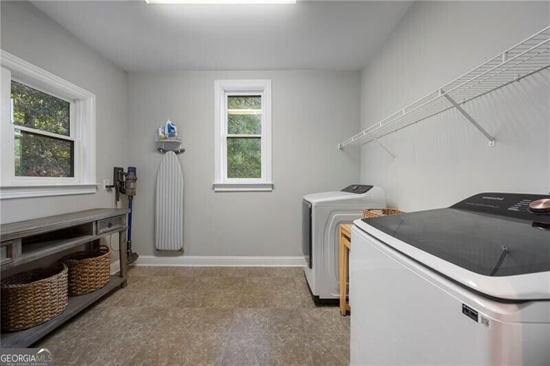 1677 Duncan Drive Nw Property Photo 35