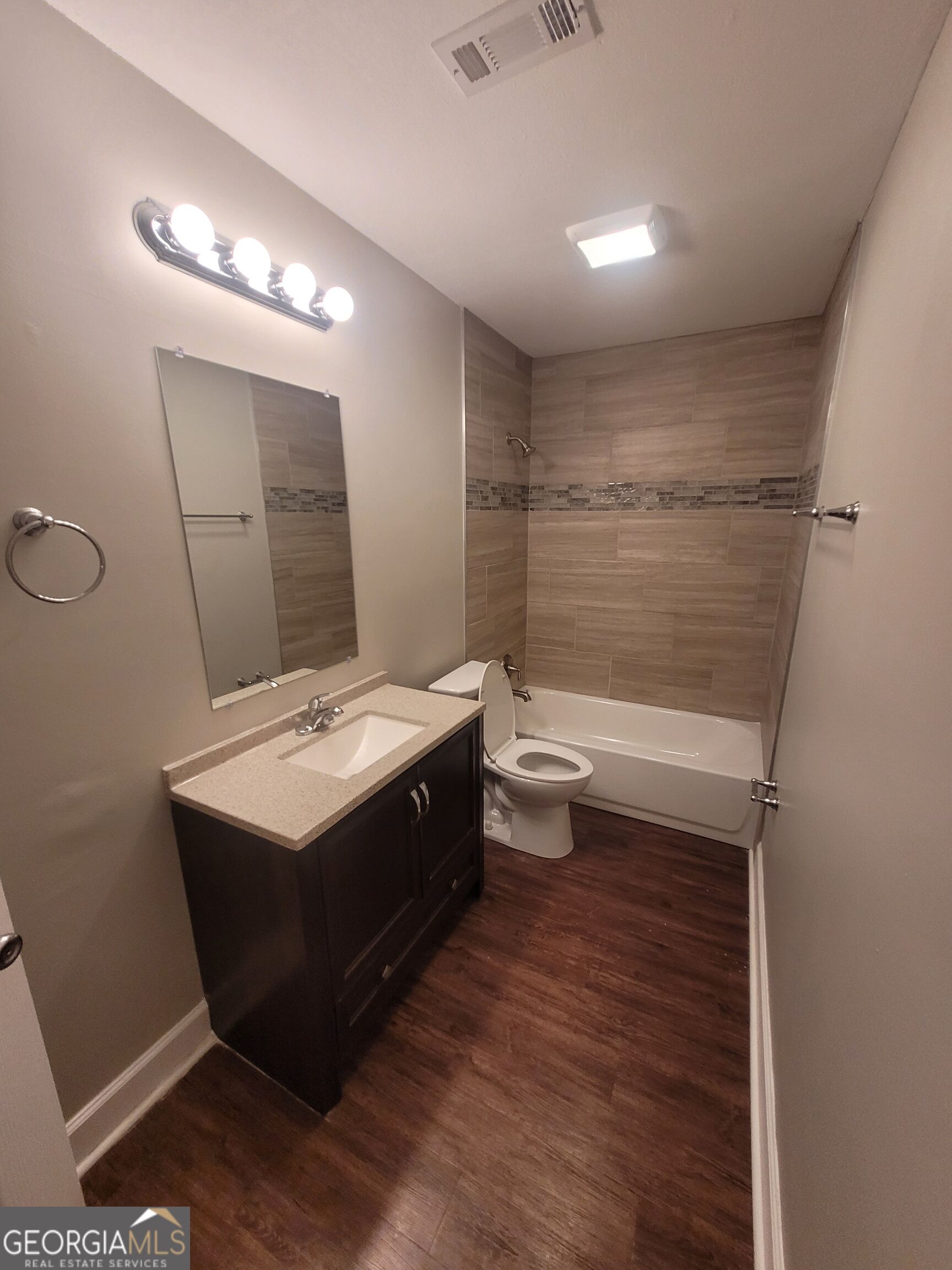519 Palisade Drive Apt A Property Photo 1