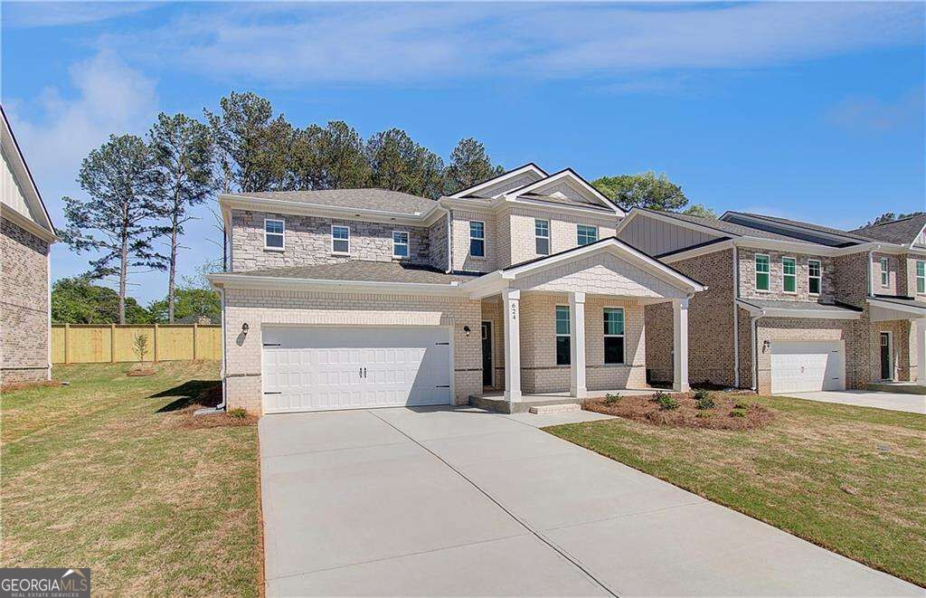640 Leafy Branch Way Property Photo 3