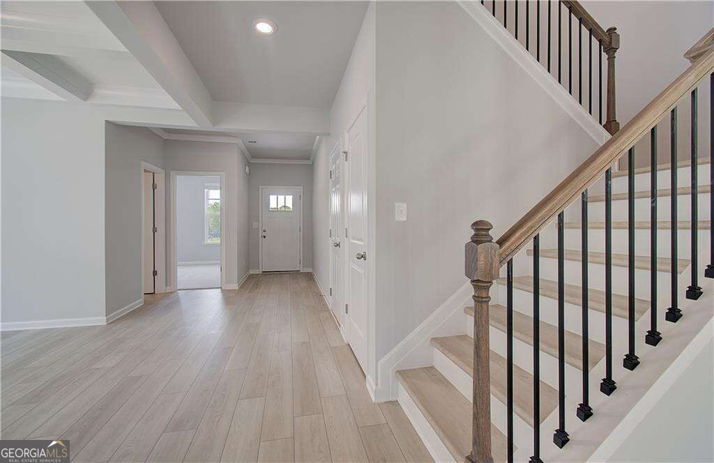 640 Leafy Branch Way Property Photo 7