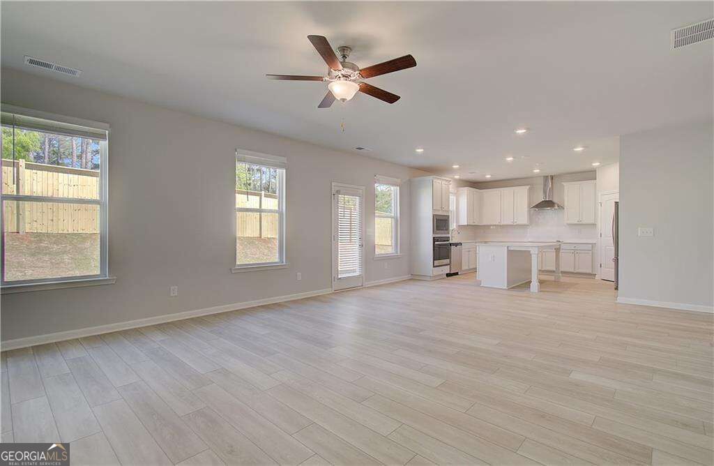 640 Leafy Branch Way Property Photo 15