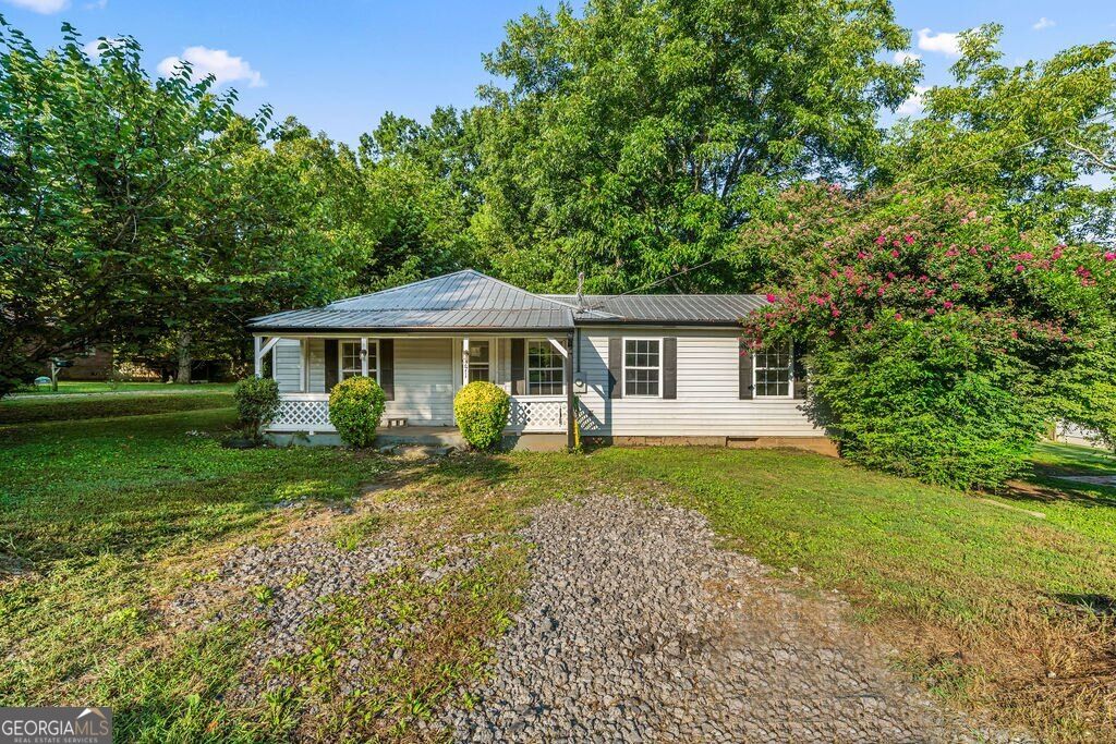 271 South Avenue Property Photo 2