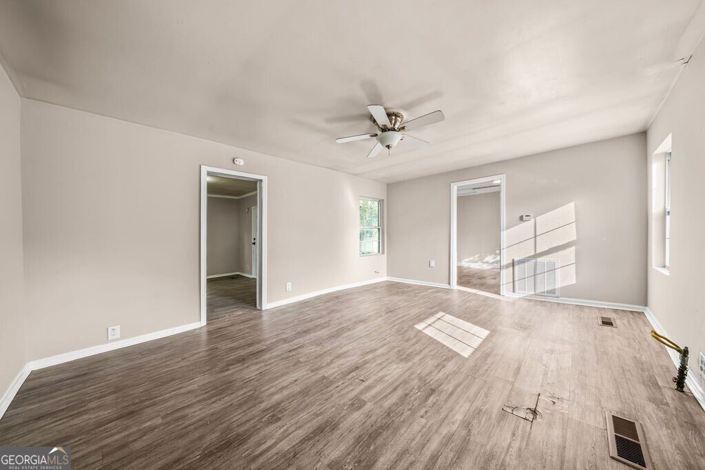 271 South Avenue Property Photo 3