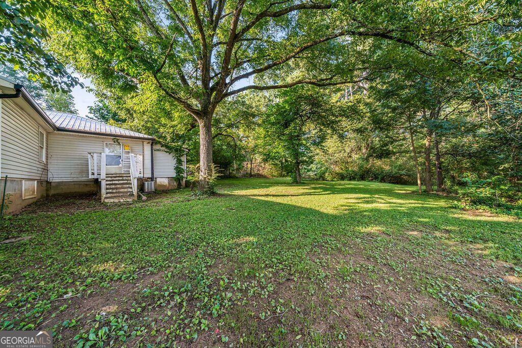 271 South Avenue Property Photo 22