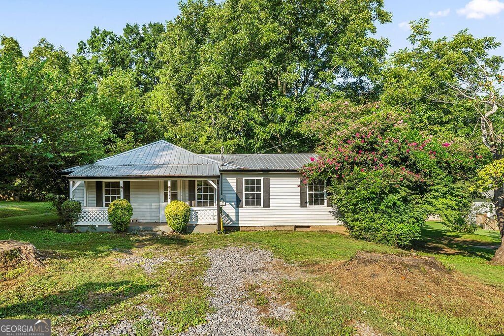 271 South Avenue Property Photo 25