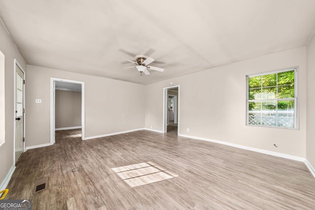 271 South Avenue Property Photo 29