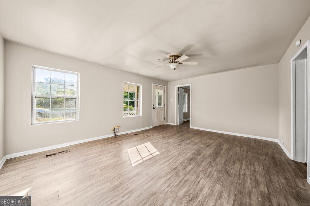 271 South Avenue Property Photo 30
