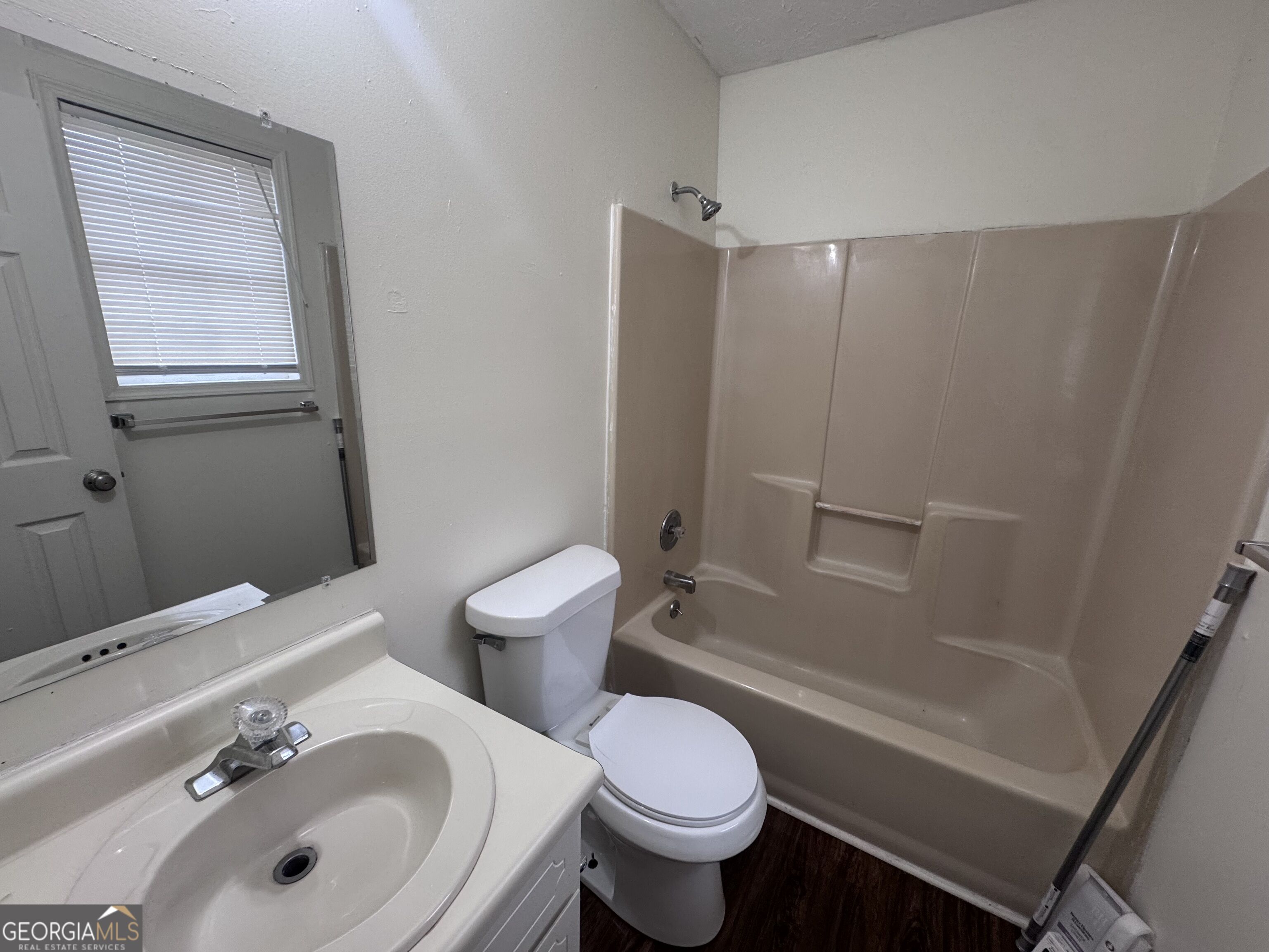 510 Cypress Drive # A Property Photo 8