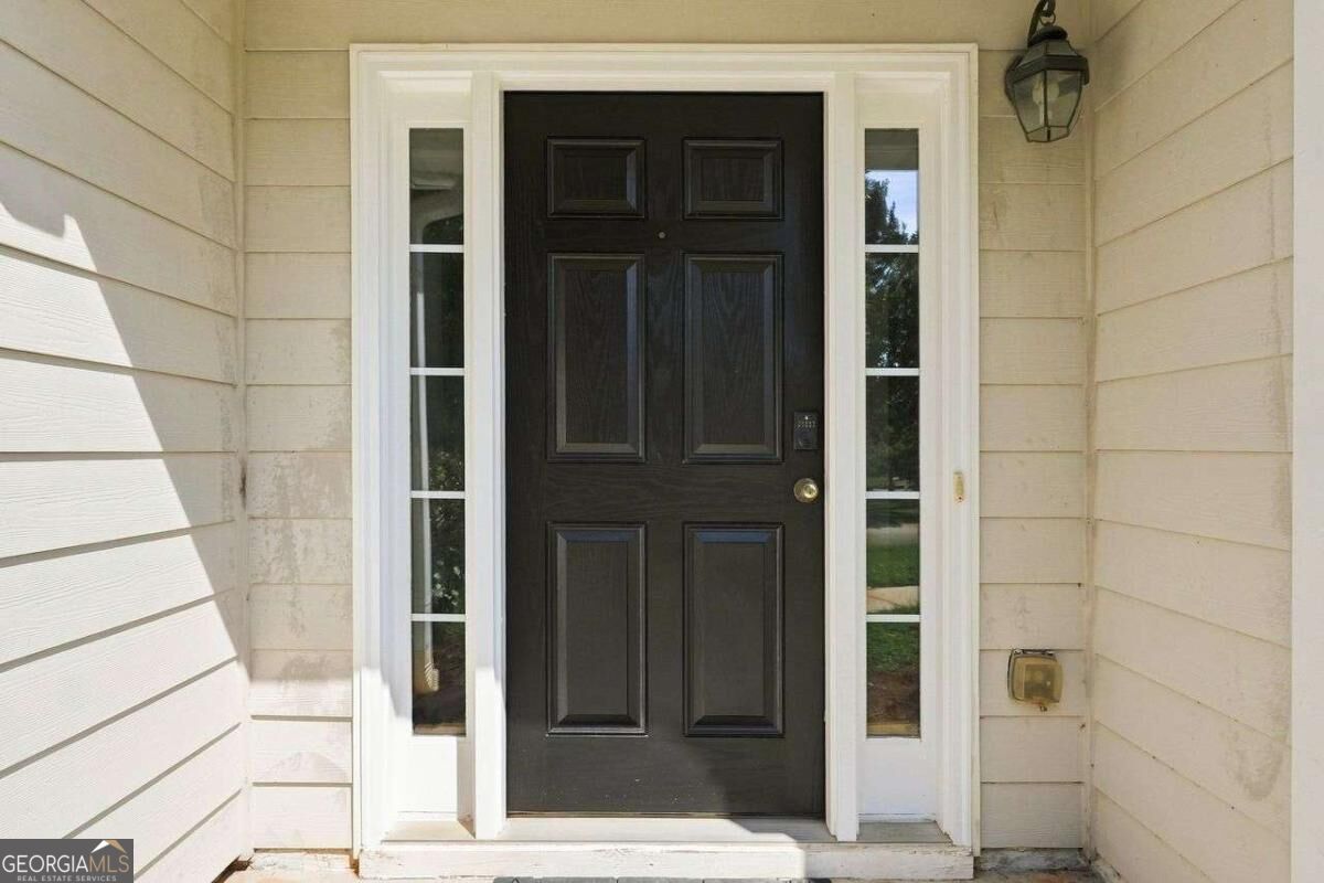 465 Camella Circle Property Photo 3
