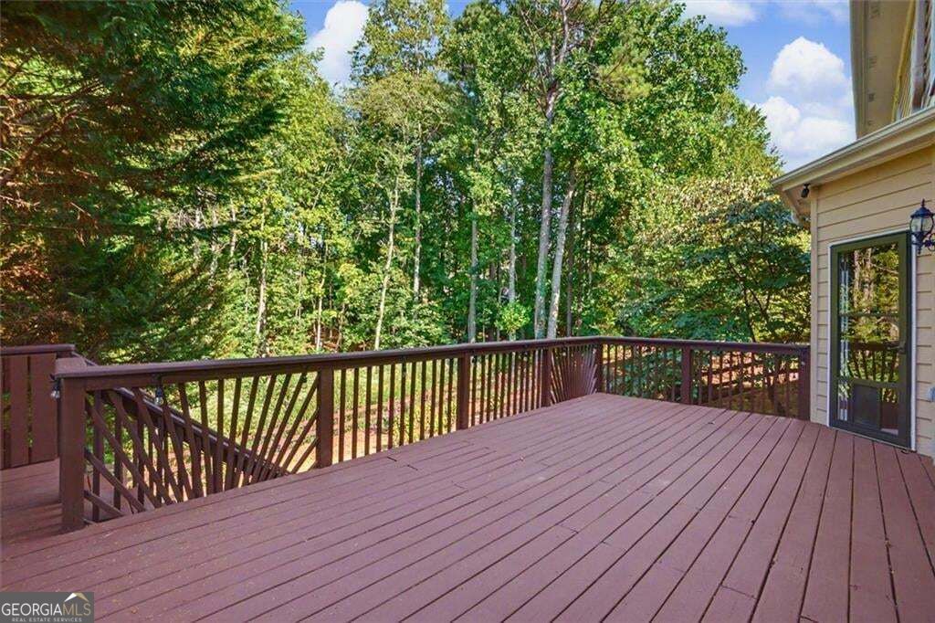 211 Cedar Woods Way Property Photo 23