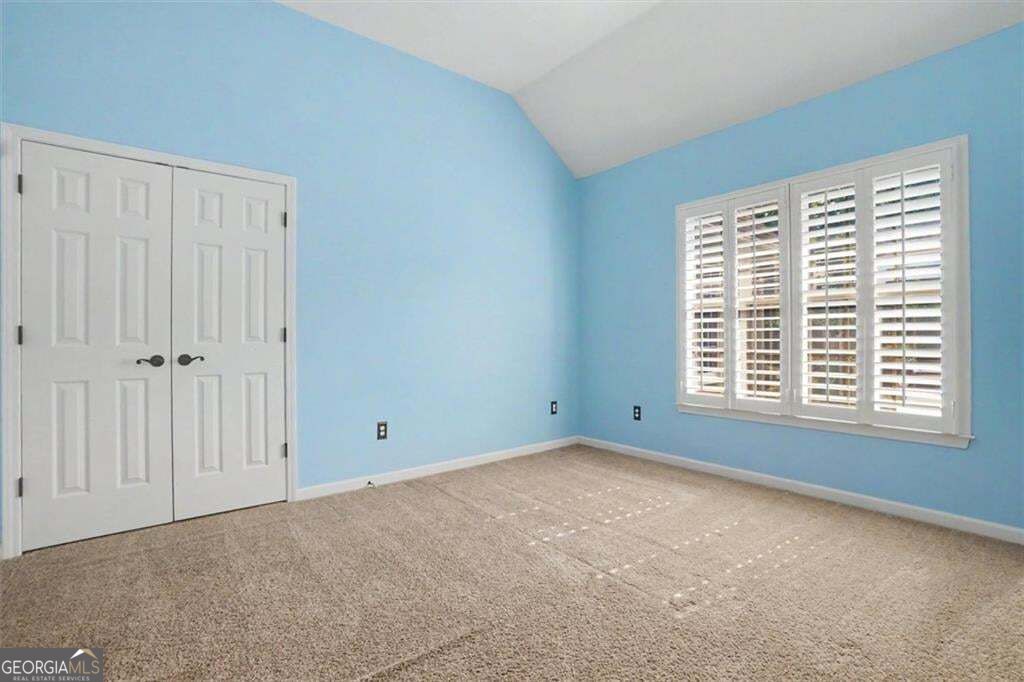 211 Cedar Woods Way Property Photo 30
