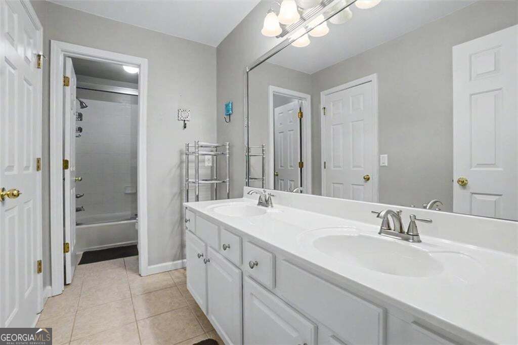 211 Cedar Woods Way Property Photo 45