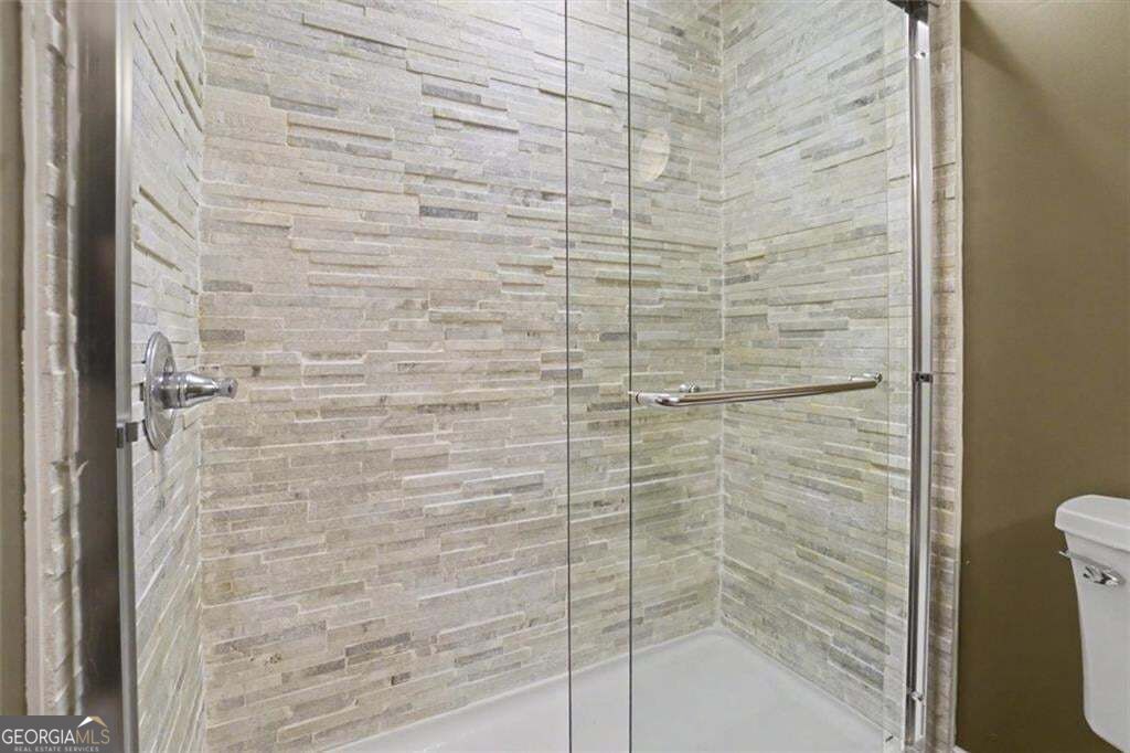211 Cedar Woods Way Property Photo 48