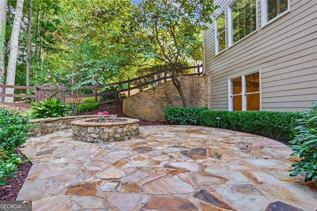 211 Cedar Woods Way Property Photo 59