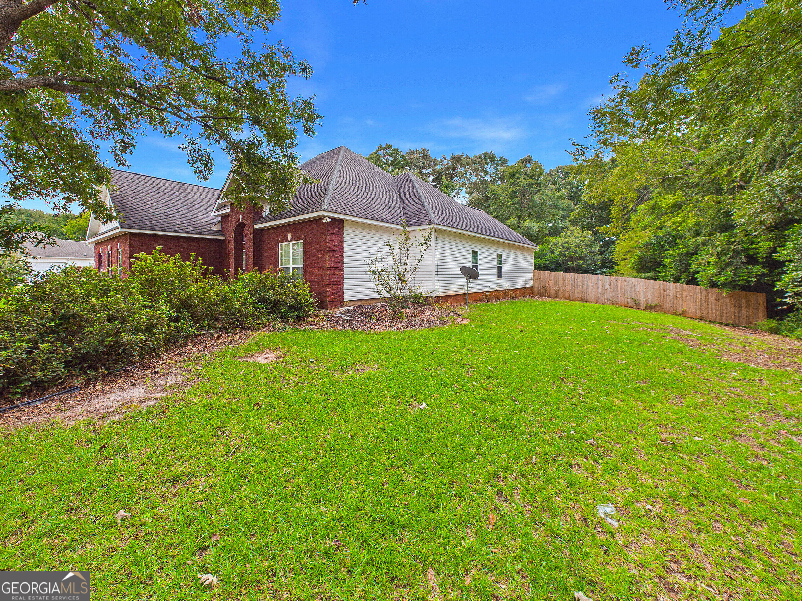 115 Dora Lane Property Photo 5