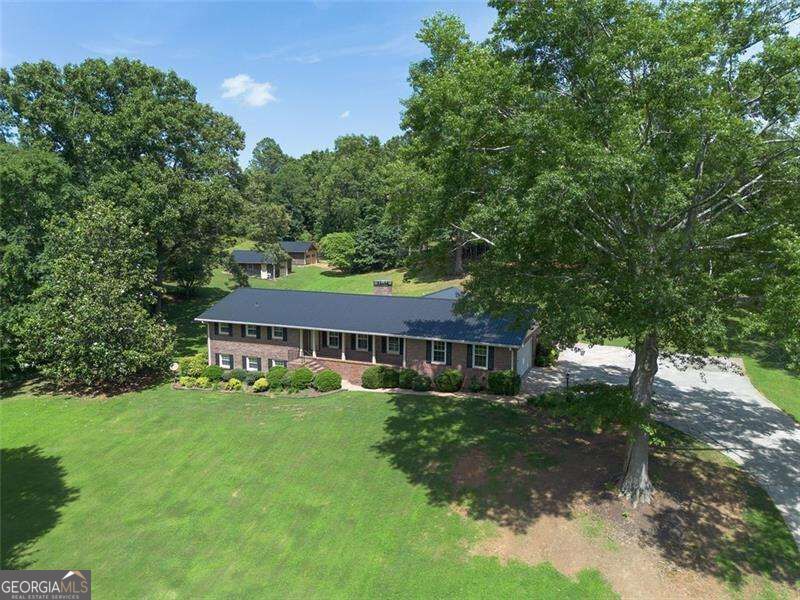 408 Mac Johnson Road Nw Property Photo 3