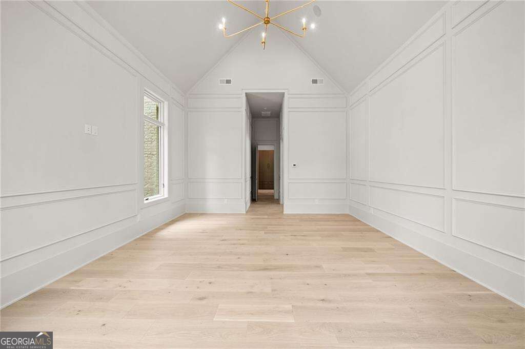 175 Pebble Trail Property Photo 26