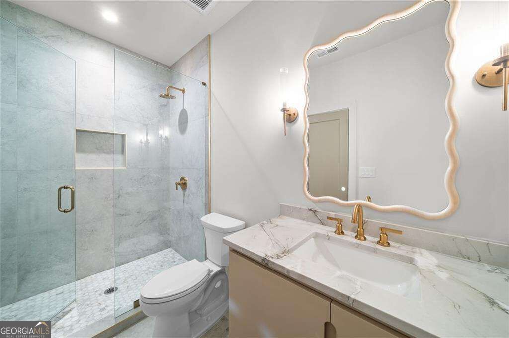 175 Pebble Trail Property Photo 37