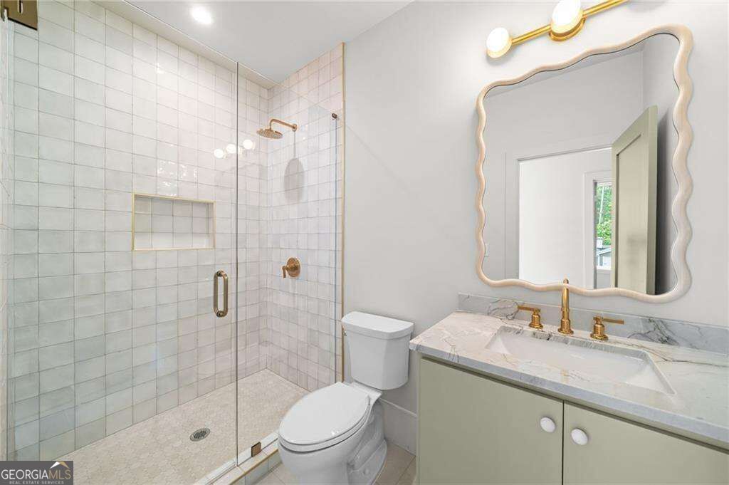 175 Pebble Trail Property Photo 40
