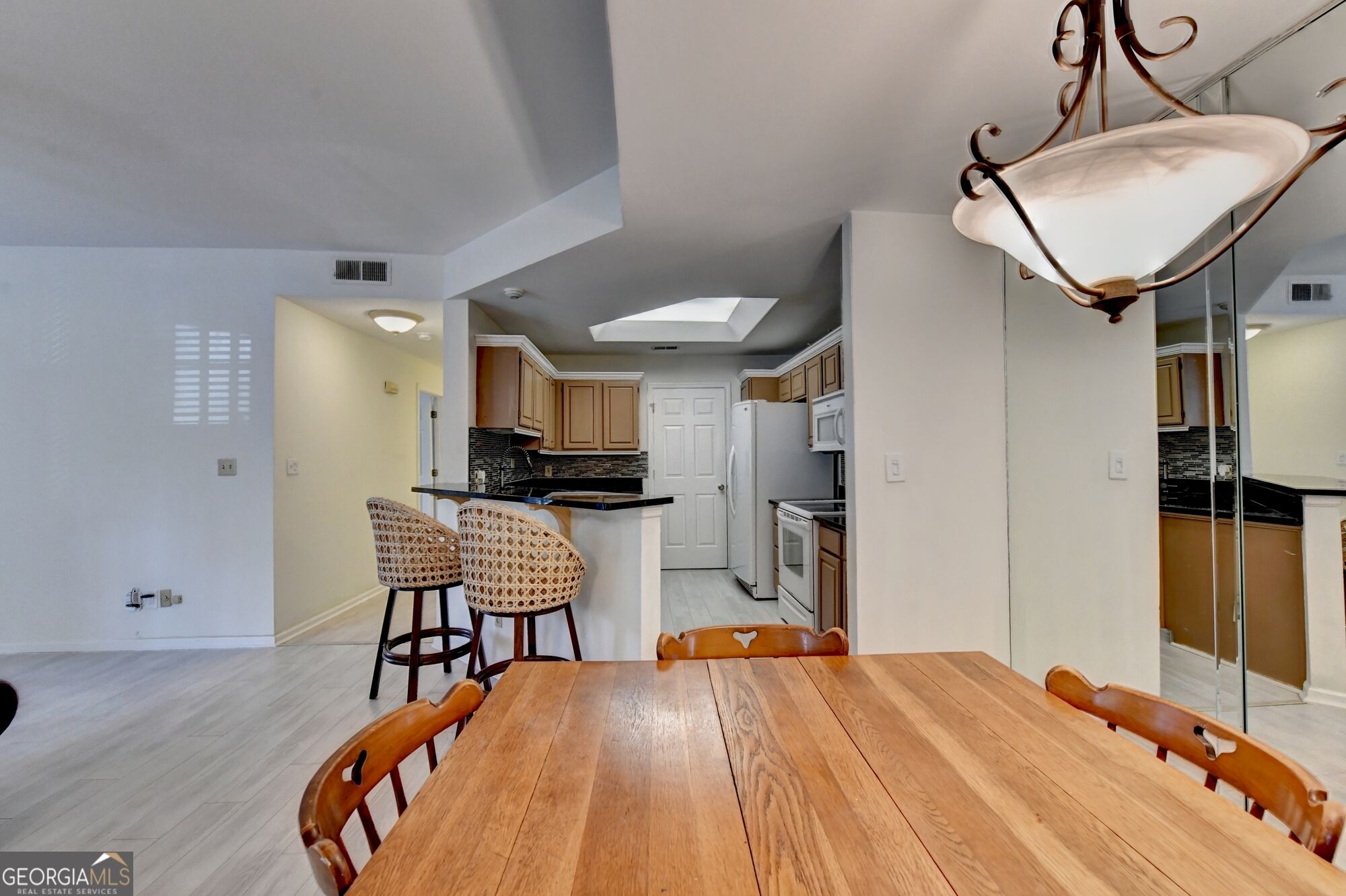 1303 Mcgill Park Avenue Ne Property Photo 13