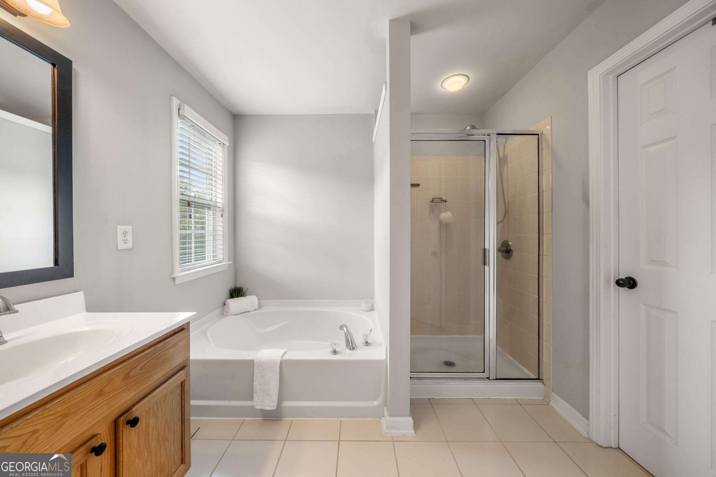 11261 Musette Circle Property Photo 5