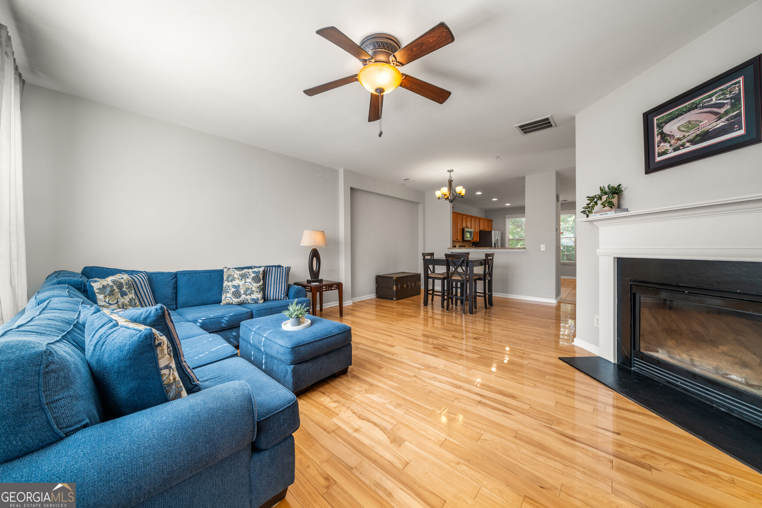 11261 Musette Circle Property Photo 9
