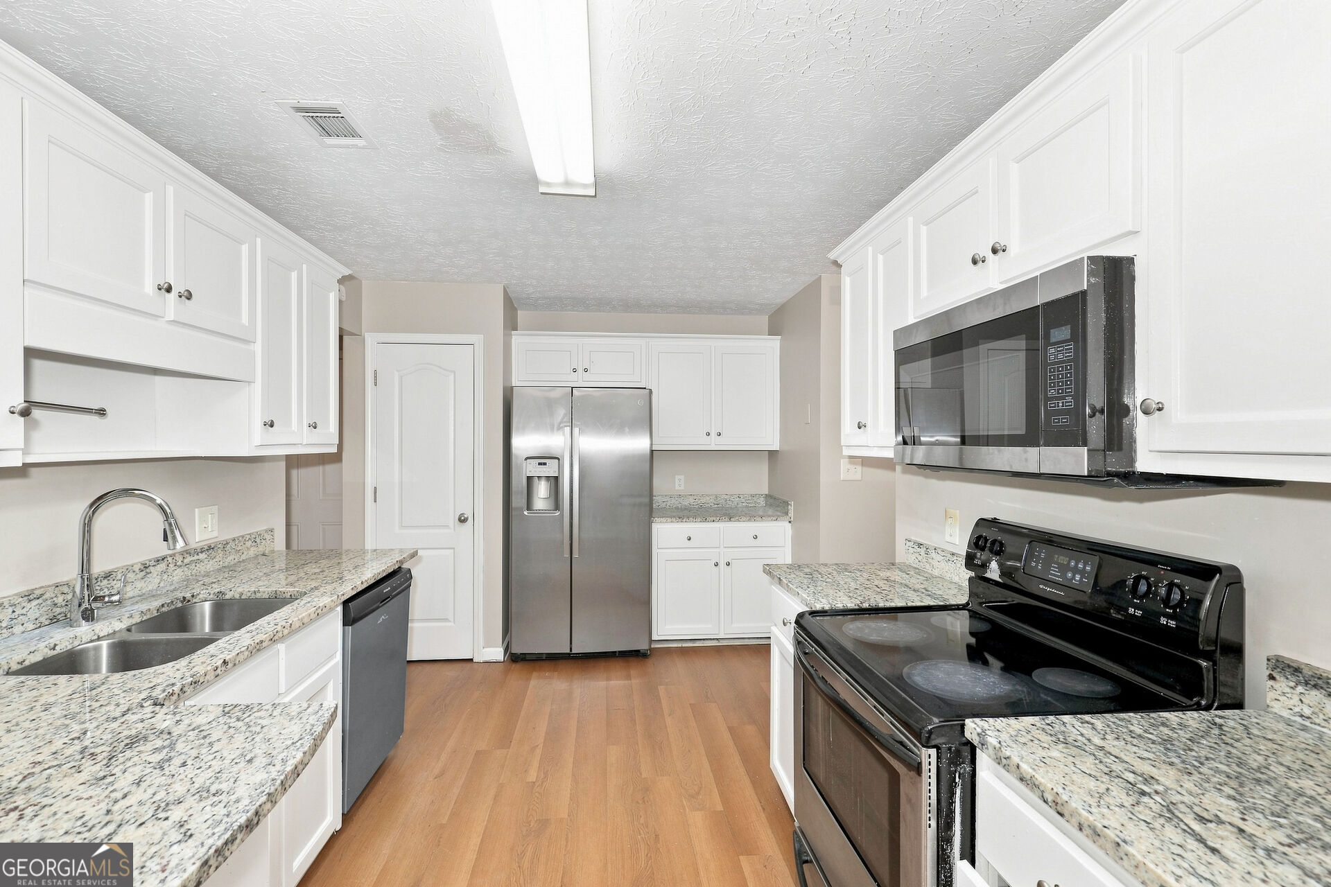 109 Dorsey Springs Drive Property Photo 7