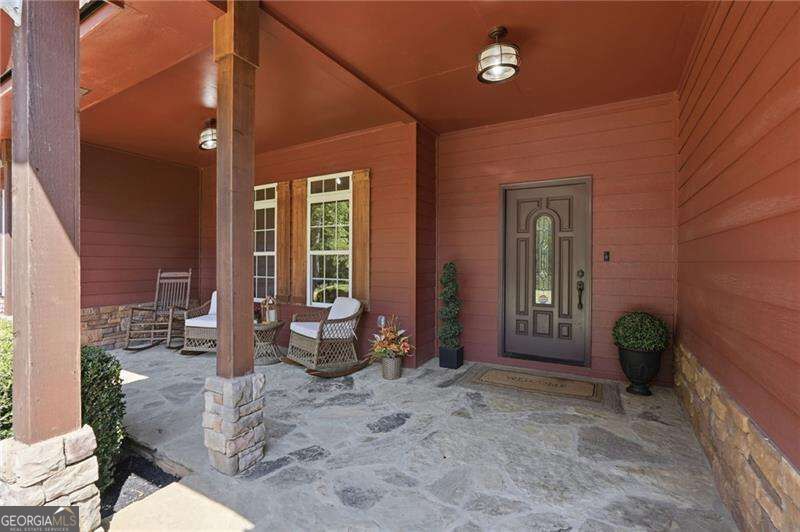 571 Mulberry Road Property Photo 6