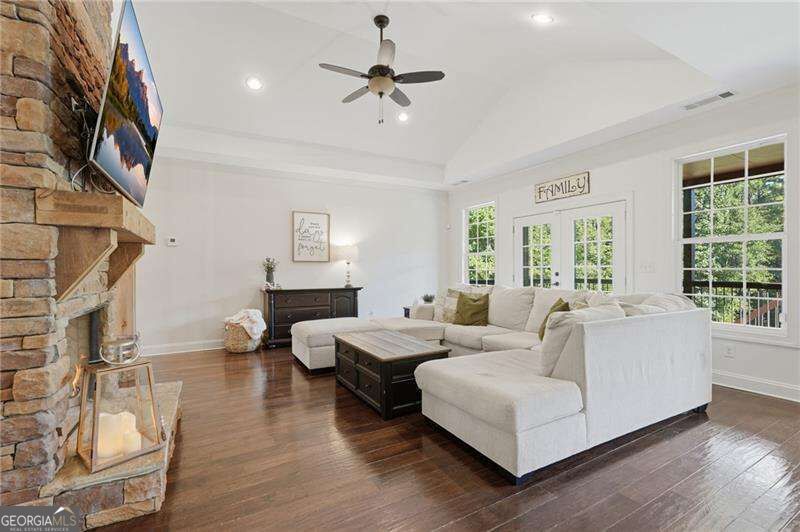 571 Mulberry Road Property Photo 11