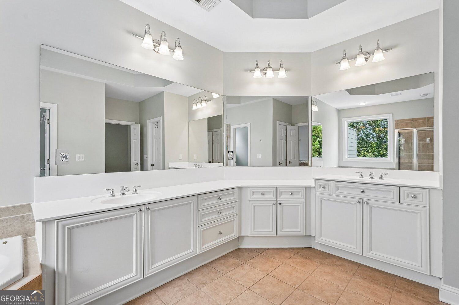 3040 Woodwalk Drive Se Unit 14 Property Photo 52