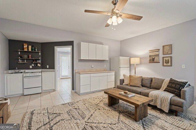 402 Township Lane Property Photo 13