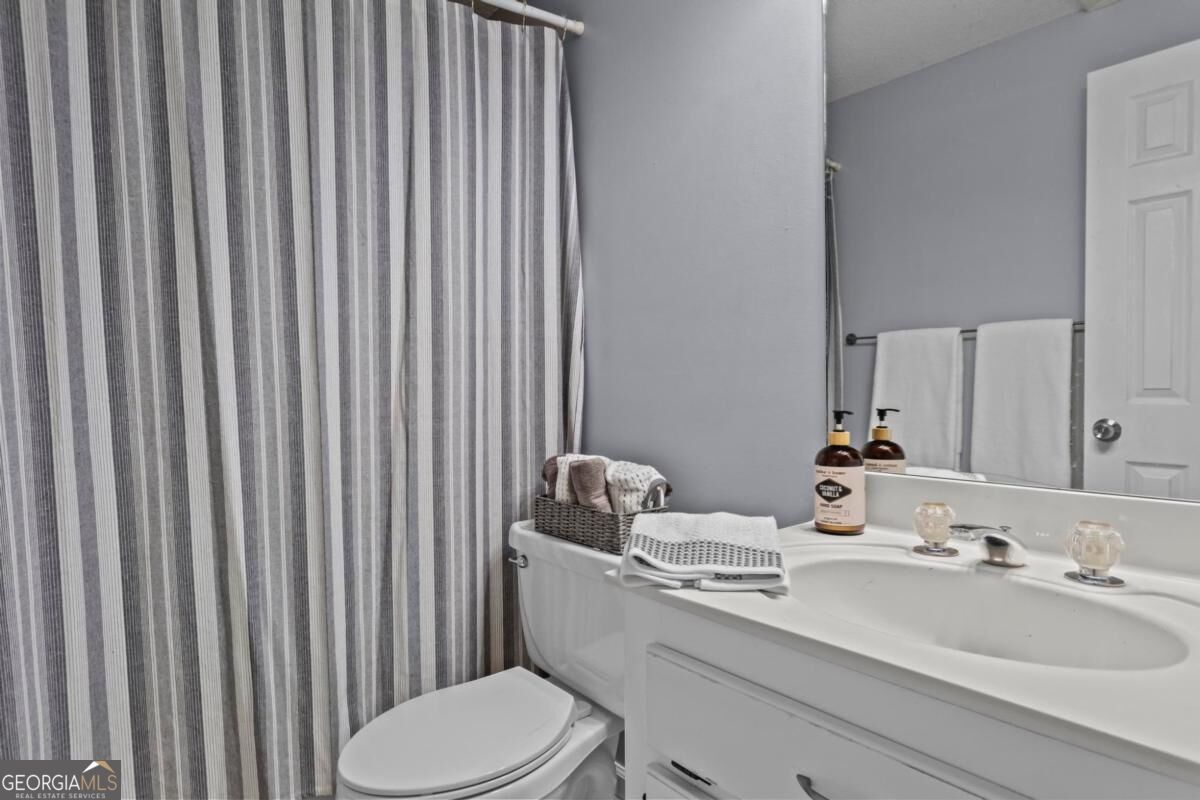 402 Township Lane Property Photo 15