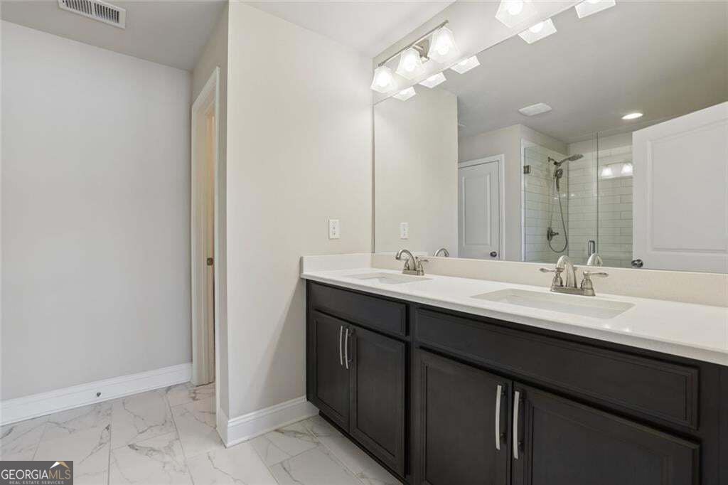 1560 Baygreen Road Property Photo 27