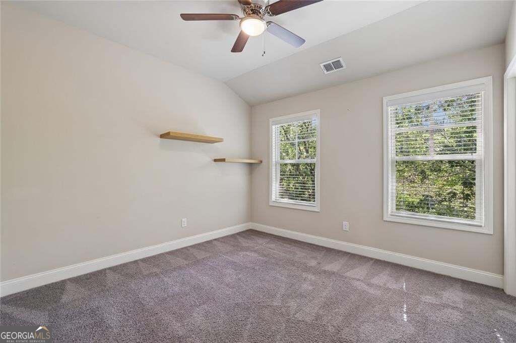 1560 Baygreen Road Property Photo 32