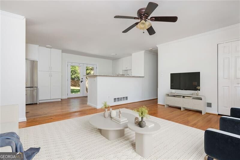 2720 Carolyn Drive Se Property Photo 4